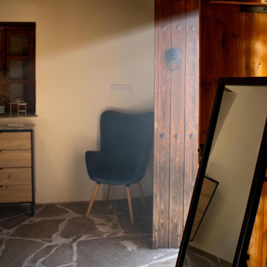 The Stonehouse Suites With Private Bath Spas Lemesós Eksteriør bilde