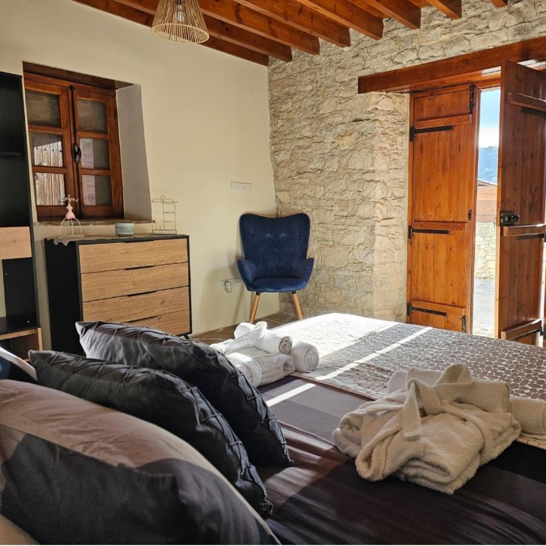 The Stonehouse Suites With Private Bath Spas Lemesós Rom bilde