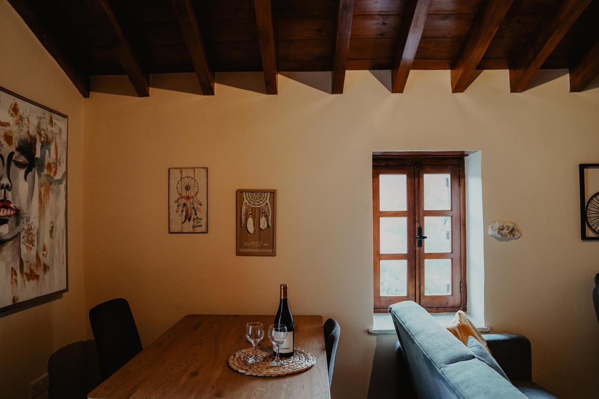 The Stonehouse Suites With Private Bath Spas Lemesós Rom bilde
